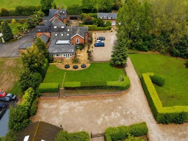 Hotels For Sale in Derby
