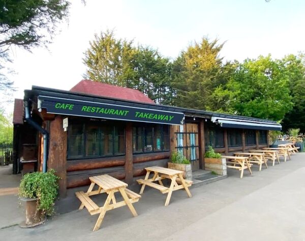 Exceptional uniquely styled & fully fitted & equipped completely unopposed Cafe. Exceptional uniquely styled & fully fitted & equipped completely unopposed Cafe.