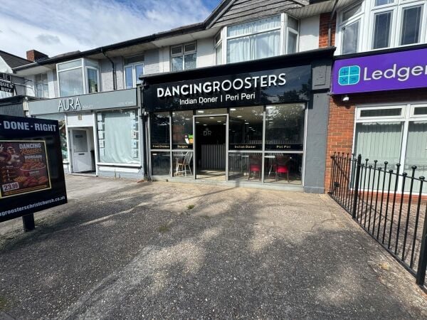 Prominent Well Equipped Takeaway - Leasehold Business Prominent Well Equipped Takeaway - Leasehold Business