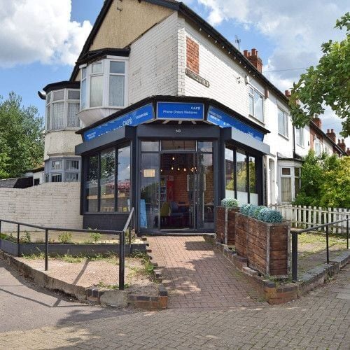 Established Café with Flat Income Covering the Rent - Birmingham Established Café with Flat Income Covering the Rent - Birmingham