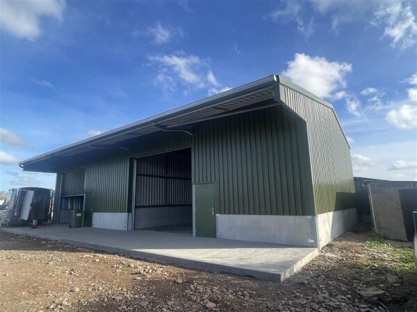 Newly developed Light Industrial Unit For Sale in Newton Abbot Newly developed Light Industrial Unit For Sale in Newton Abbot