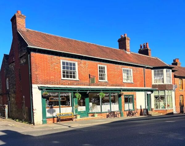 Exceptional characteristic bold corner Cafe & Deli with amazing future growth potential. Exceptional characteristic bold corner Cafe & Deli with amazing future growth potential.