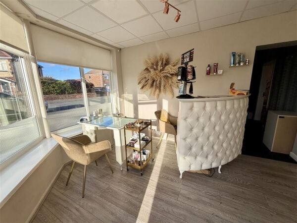 Beauty, Therapy & Tanning For Sale in Dewsbury