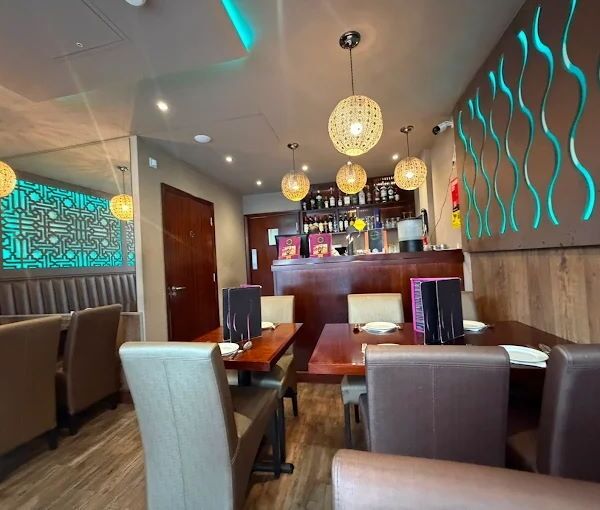 Licensed Indian Restaurant & Takeaway for Sale Licensed Indian Restaurant & Takeaway for Sale