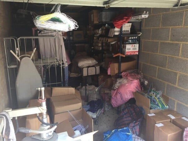 DOMESTIC & COMMERCIAL IRONING & LAUNDRY SERVICES FOR SALE IN AFFLUENT BUCKINGHAMSHIRE VILLAGE Photo 10