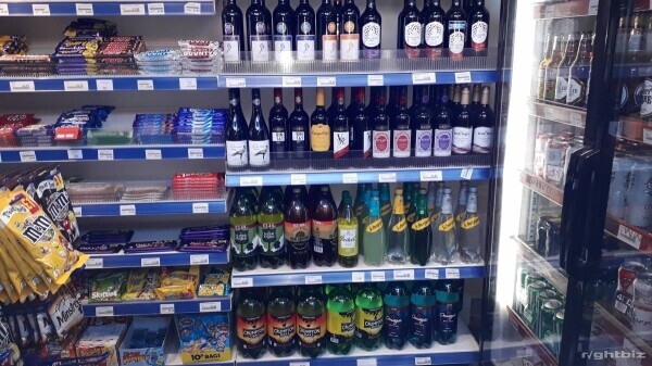 Fantastic long established corner shop! BACK ON THE MARKET DUE TO TIMEWASTER Photo 8