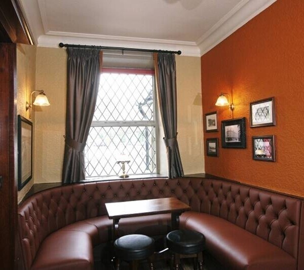 Hub of The Community Pub Photo 10