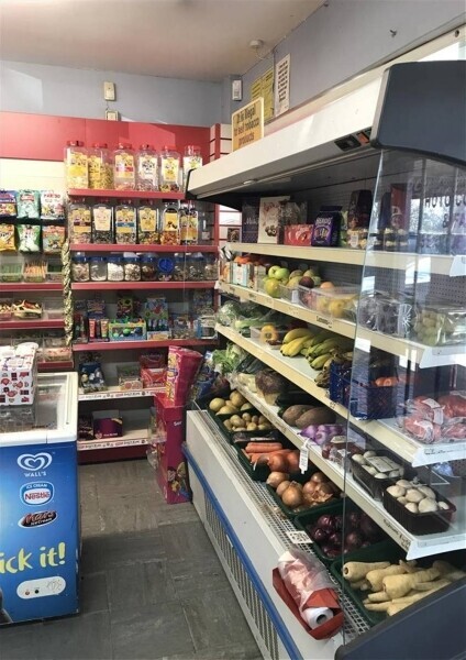 VILLAGE POST OFFICE & LICENSED CONVENIENCE STORE FOR SALE IN OXFORDSHIRE Photo 10