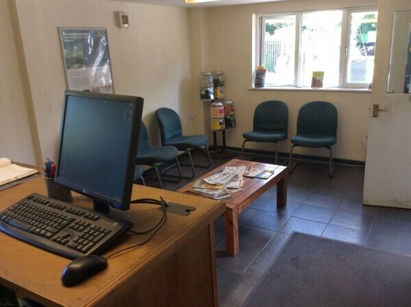 Well Established Tyre & Exhaust Centre Photo 10