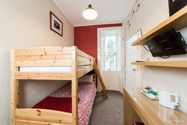 Substantial Hostel and B&B in Perthshire Photo 10