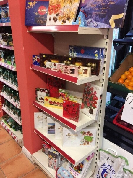 OFF LICENCE FOR SALE. PLANNED TURNOVER - 120K PER ANNUM AND MORE. Photo 10