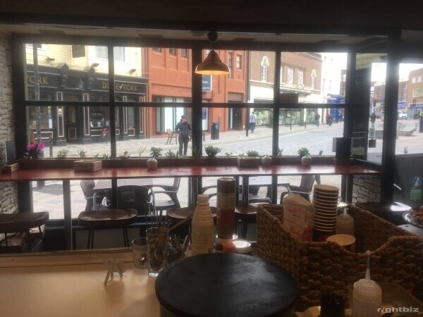 Coffee shop, deli, panini, crepes, sandwiches, eat in, take away, potential kebab machine, breakfast Photo 6