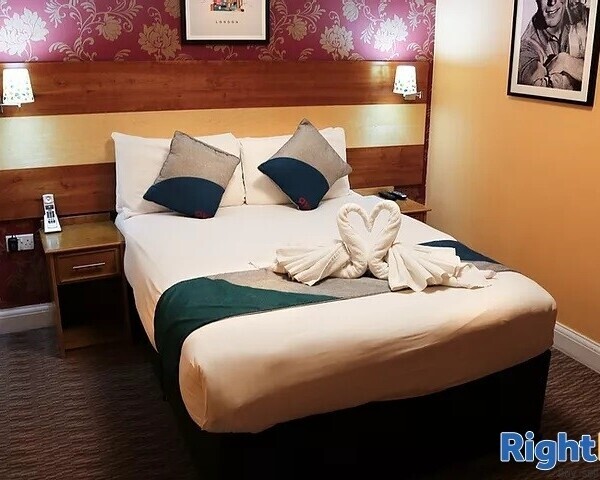 AWARD-WINNING HOTEL AND RESTAURANT Photo 10