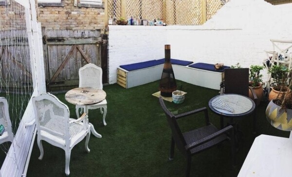 Exciting Independent Gin Bar & Restaurant Photo 10