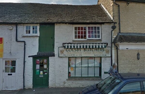 HIGH CLASS VILLAGE BUTCHER & DELI NEAR OXFORD Photo 10