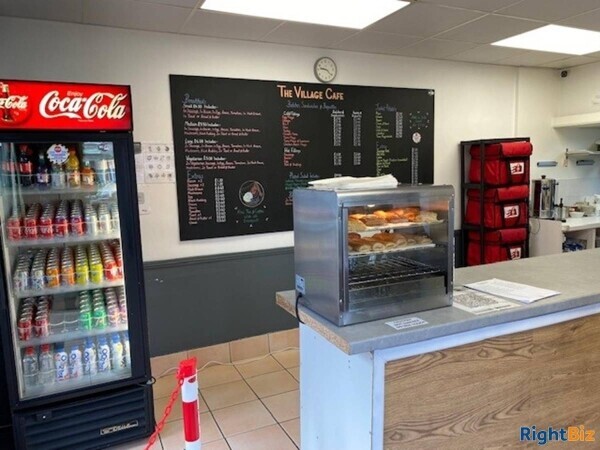 Leasehold Café & Takeaway Located In Bulkington Photo 10