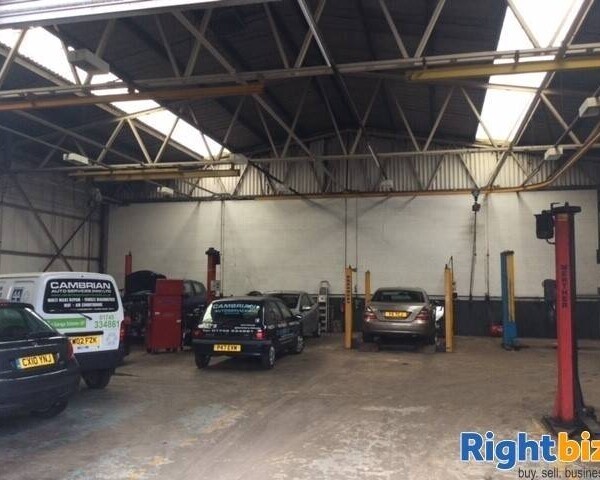 A HIGHLY REPUTABLE MOT STATION & SERVICING PROVIDER Photo 10