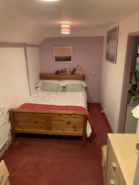SHOP PREMISES prime central location WOTTON-UNDER-EDGE Photo 10