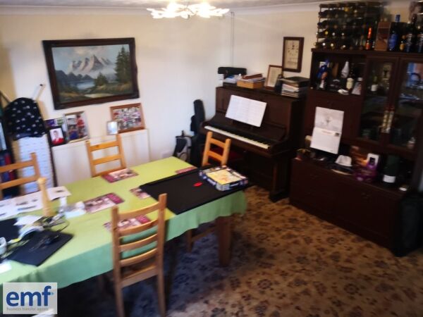 Freehold Garage, Convenience Store + Post Office with accommodation - Near Boston, Lincs Photo 10