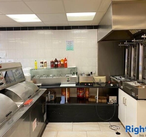 Leasehold Fish & Chip Takeaway Located In Burton on Trent Photo 10