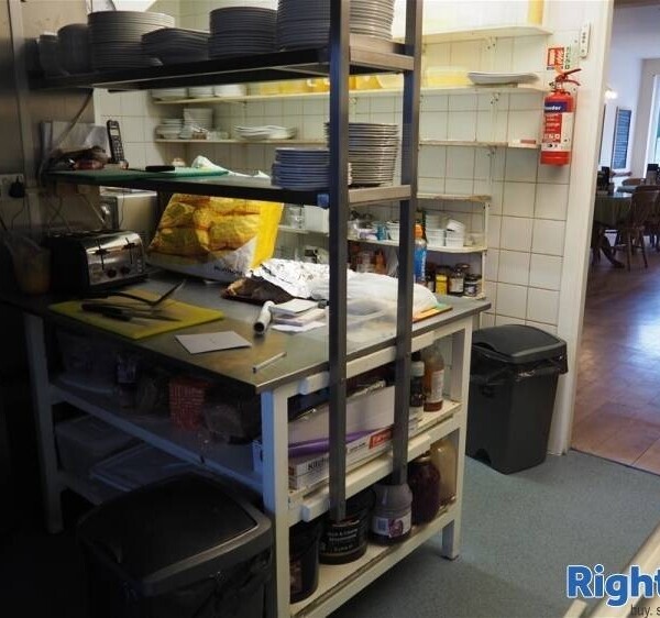 Cafe & Sandwich Bars For Sale in Barnoldswick Photo 10
