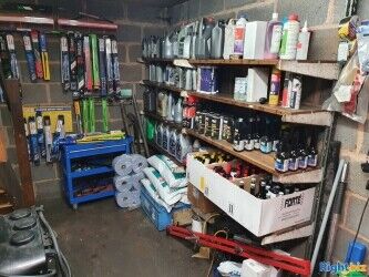 REPUTABLE, LONG-ESTABLISHED AUTO GARAGE Photo 10