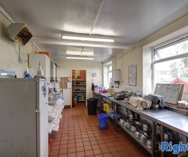 Kennels, Cattery & Equestrian businesses For Sale in Monmouthshire Photo 10