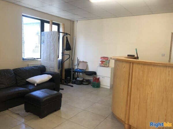 Car Showroom Lease for Sale Photo 11