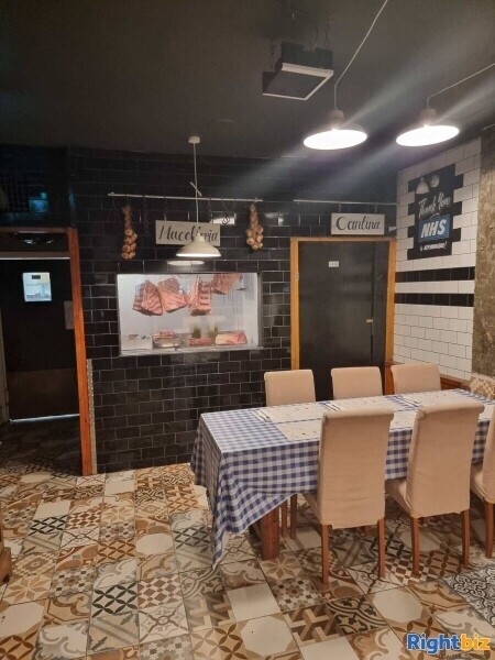Vacant Licensed Restaurant, East Grinstead Photo 10