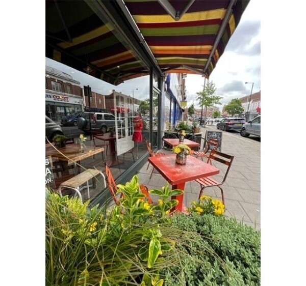 Reputable Cafe/Bistro For Sale Photo 10