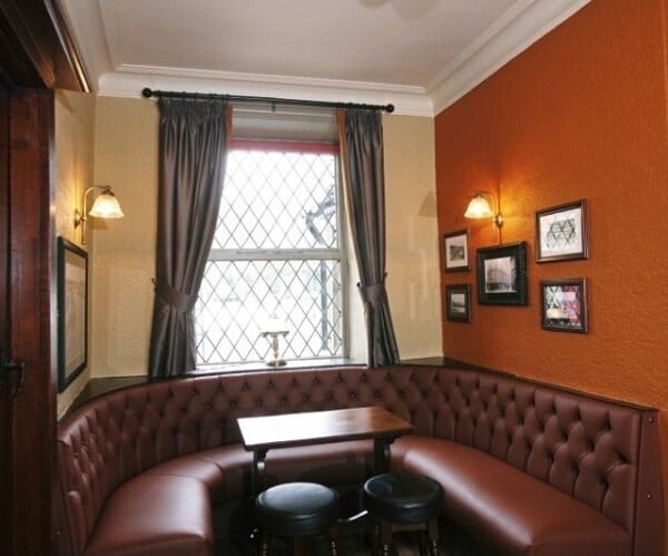 Hub of The Community Pub Photo 10