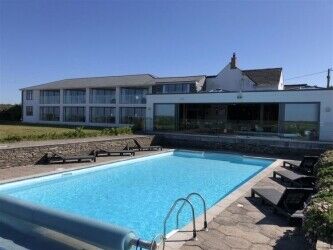 One of Cornwall’s Finest Country Inns, Restaurant & Hotel For Sale in Wadebridge Photo 10