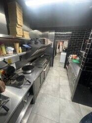 Dessert and Burger Lounge for Sale in Cheshunt Photo 10