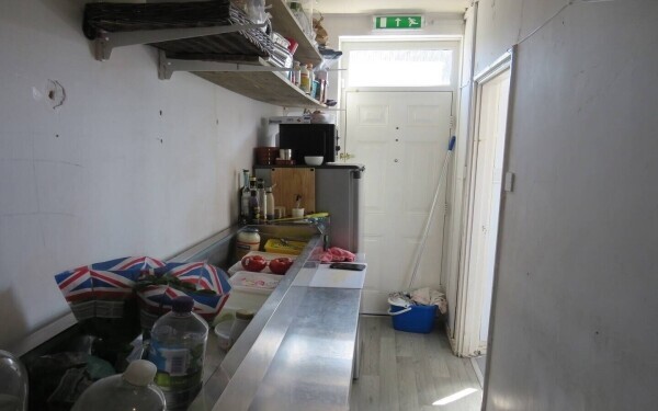 Extremely Popular Top-quality Food Store/Deli Photo 10
