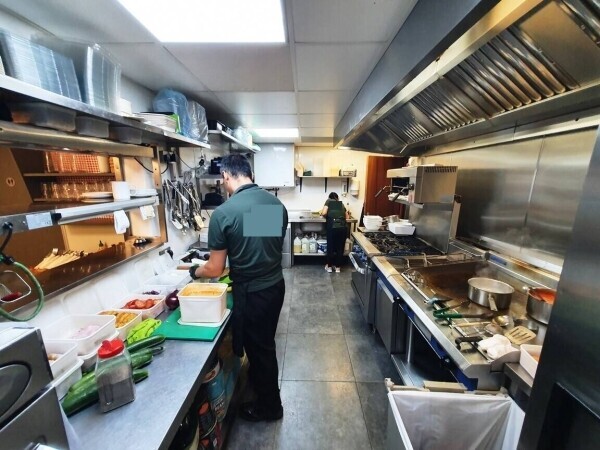 30-YEAR ESTABLISHED OUTSIDE CATERING COMPANY & CAFÉ Photo 10