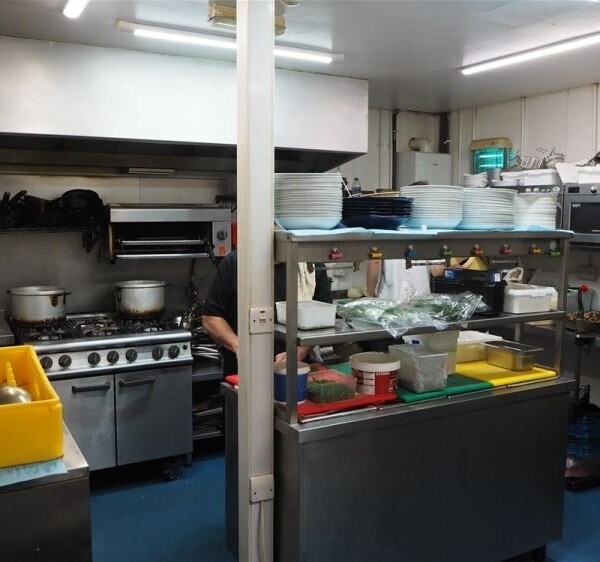 Licenced Trade, Pubs & Clubs For Sale in Retford Photo 10