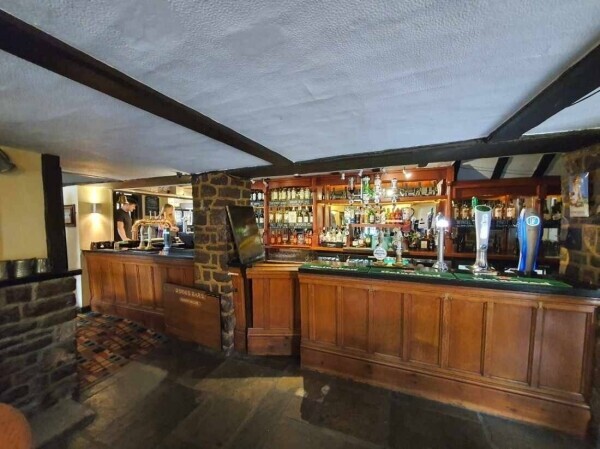 A fantastic public house in a prime location for sale Photo 9