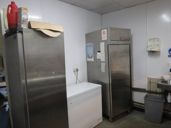 Long Established, Traditional Fish & Chip business, in the heart of Morley Photo 10
