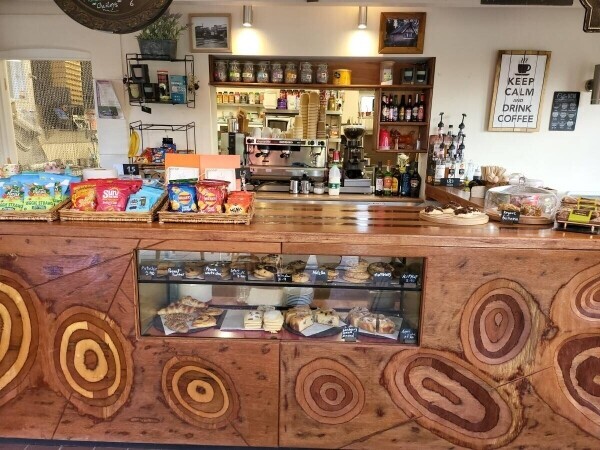 Leasehold pizzeria and coffee shop for sale Photo 10