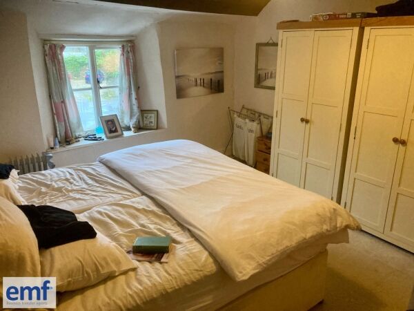 VILLAGE STORES, POST OFFICE & TEAROOM Photo 10