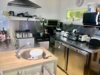 Leasehold Café & Coffee Shop Located In Saltash Photo 10