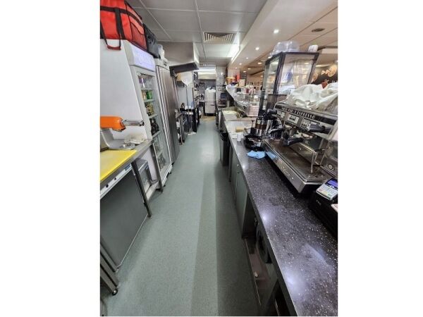 Highly rated Italian Restaurant for sale Photo 10