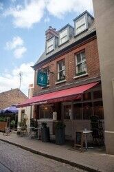 LONDON - PRIME BAR & RESTAURANT INVESTMENT IN AFFLUENT AREA Photo 10