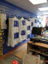 Profitable Leasehold High Street Dry Cleaners for sale w Additional Services Photo 11