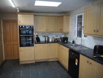 Kennels, Cattery & Equestrian businesses For Sale in Rugby Photo 10