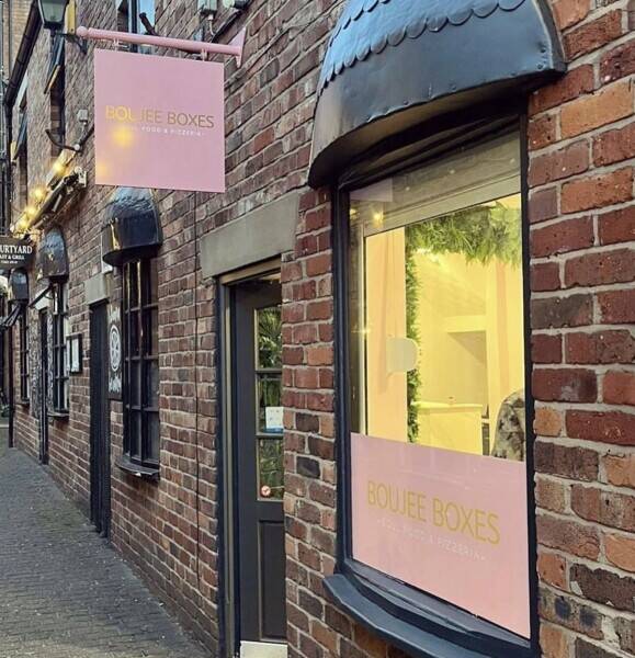 Takeaway for sale in Town centre - fully refurbed