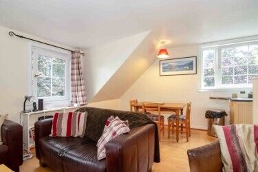 Beautifully-Presented and Profitable Restaurant, plus 3-Bed Accommodation, in a Spectacular Location Photo 1