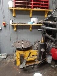 MOTOR REPAIRS & MOT GARAGE Photo 10
