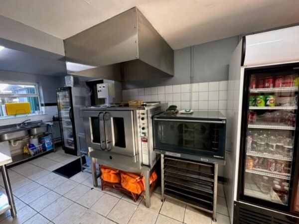 Leasehold Sandwich Bar Located In Attleborough, Nuneaton Photo 10