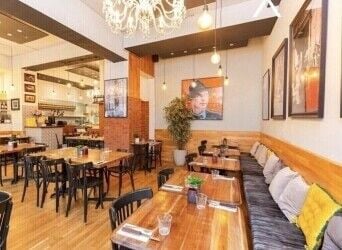 Italian authentic napolitain pizzeria restaurant fo lease for sale